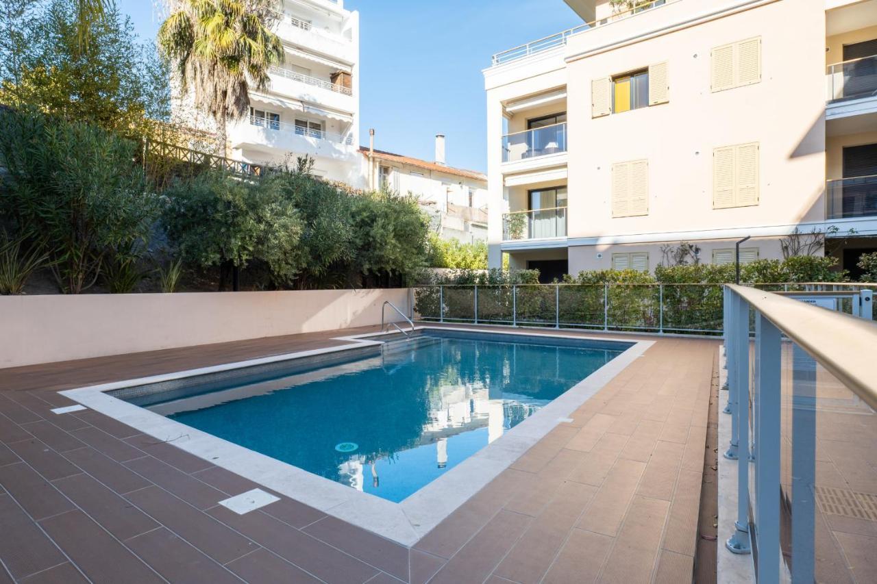 Apartment 1-br In Palm Swimming Pool *