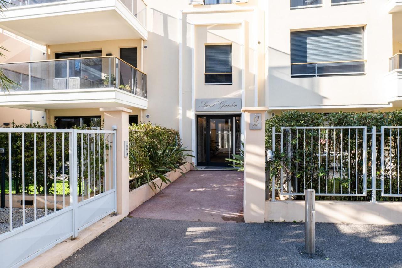 Apartment 1-br In Palm Swimming Pool *